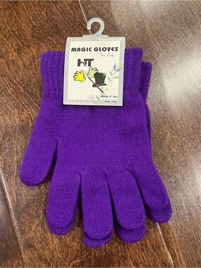 Purple Knit Gloves